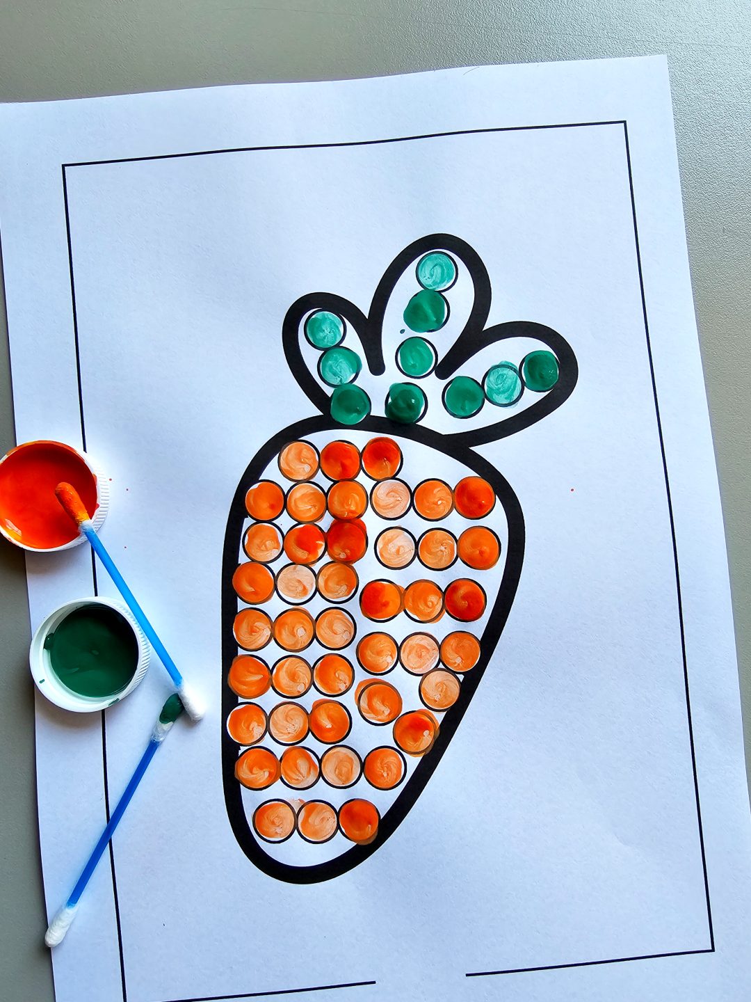 Pintura com cotonete da Páscoa