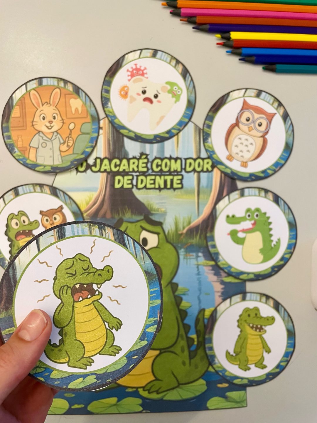 LUVA O JACARÉ COM DOR DE DENTE - Imagem 3