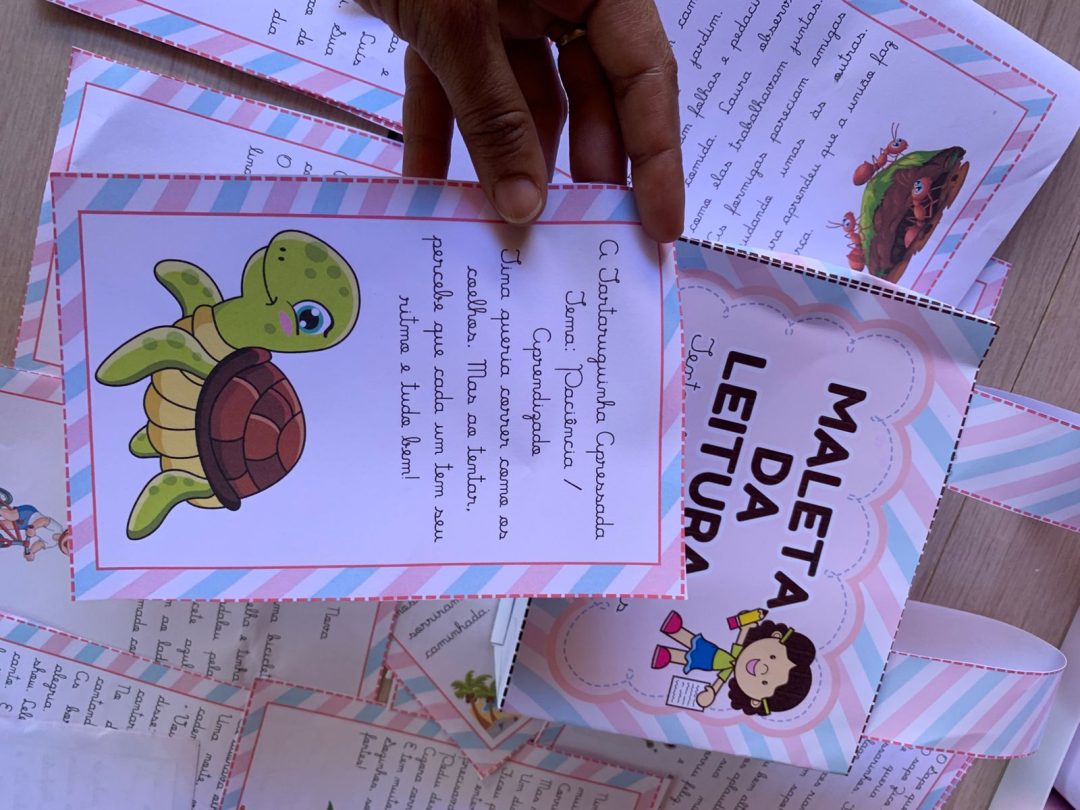 MALETA DE LEITURA LETRAS CURSIVAS - Imagem 2