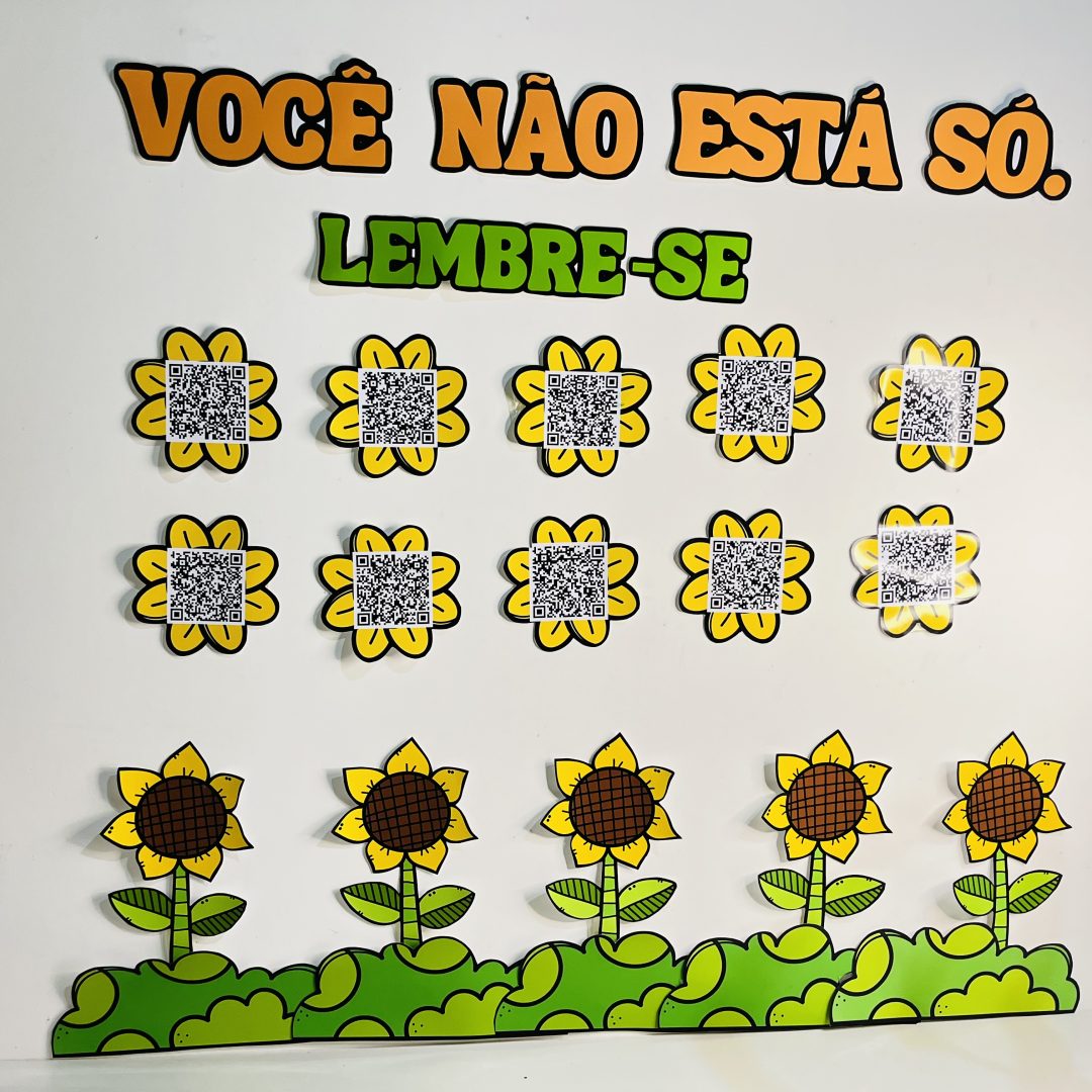 Painel setembro amarelo Qr code
