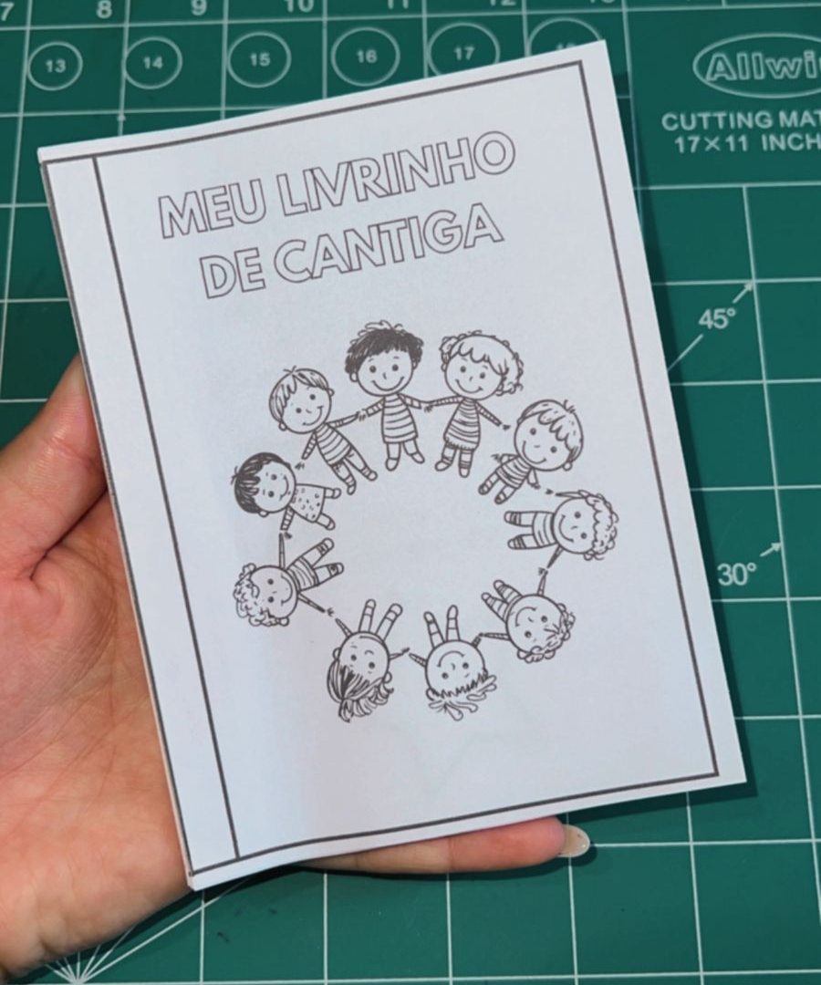MEU LIVRINHO DE CANTIGAS