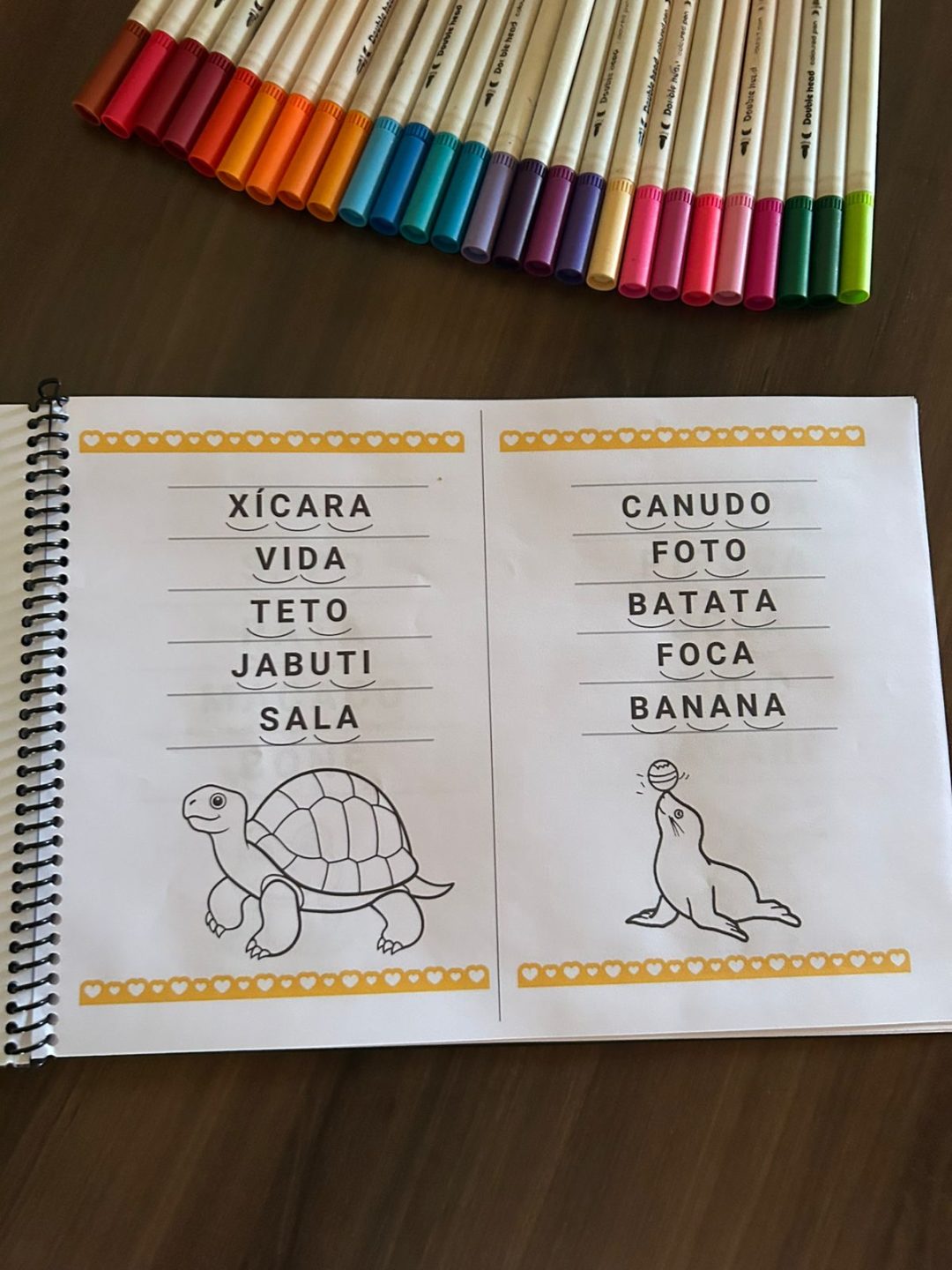 LIVRINHO PARA LER E COLORIR - Imagem 6