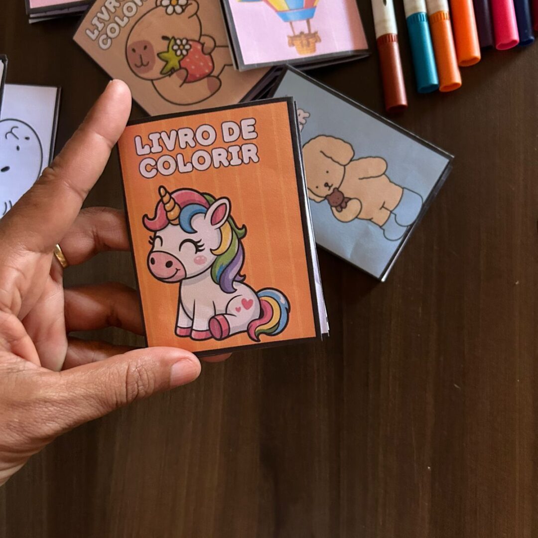 LIVRINHO PARA COLORIR